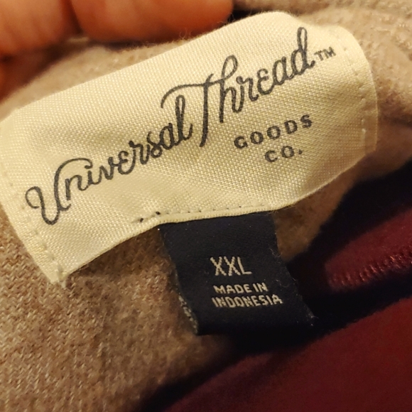 🤎Universal Thread🤎 JUNIORS XXL tan, soft button up - Picture 4 of 6